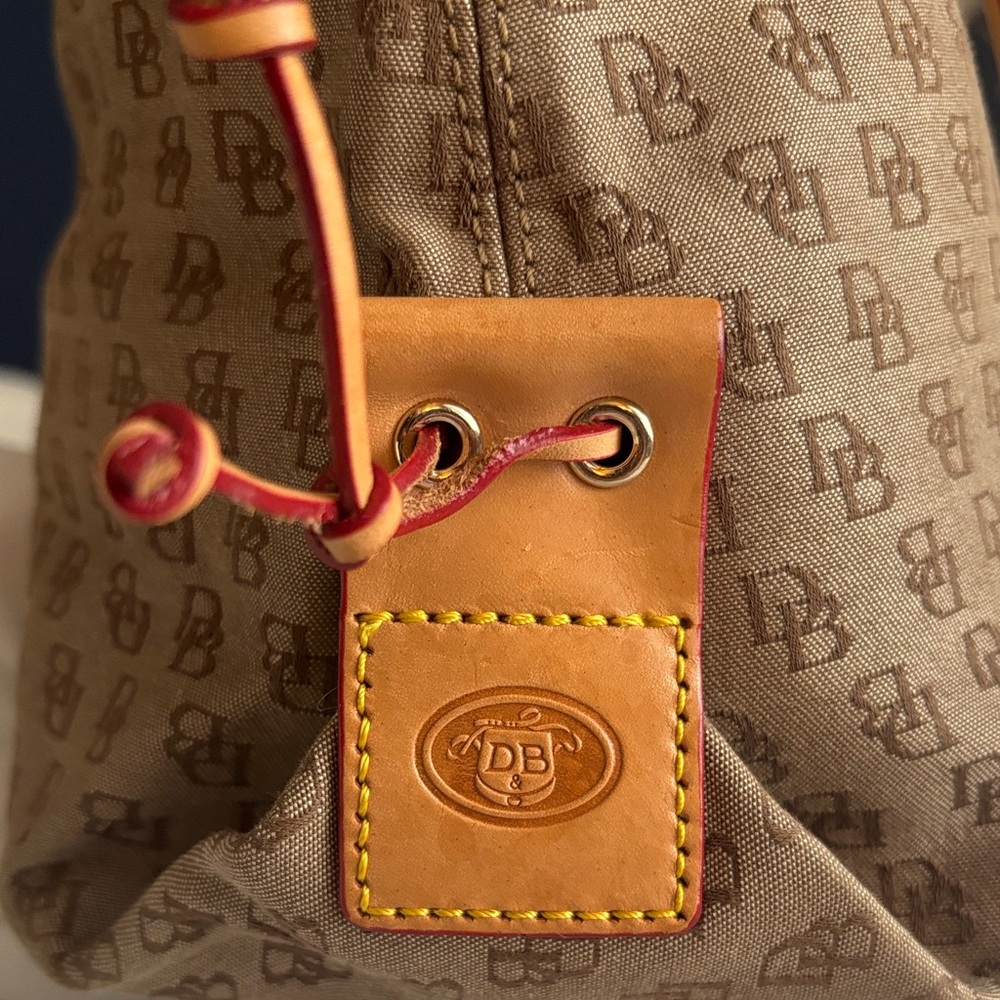 Dooney & Bourke Brown Satchel with Pouch, Key Chain and DustBag - Picture 4 of 16